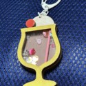 木で作る!クリームソーダのシャカシャカキーホルダー